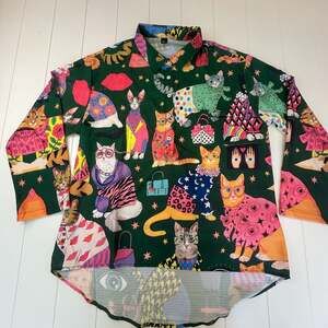 Moggshop Long Sleeve Button-Down Shirt with Colorful Cat and Pop Art Print